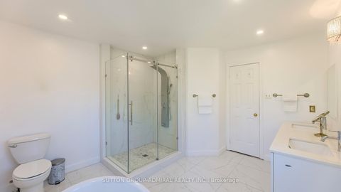 Photo 30 at 25 Flamingo Road, Uplands, Vaughan