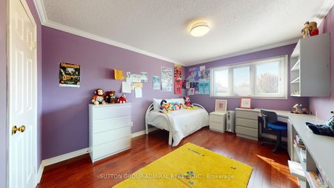 Photo 31 at 25 Flamingo Road, Uplands, Vaughan