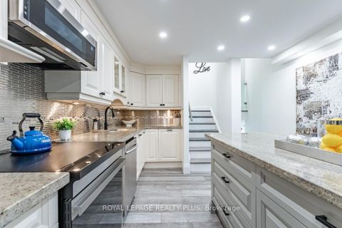 Photo 5 at A22 - 284 Mill Road, Markland Wood, Toronto