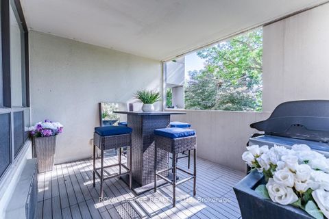 Photo 12 at A22 - 284 Mill Road, Markland Wood, Toronto