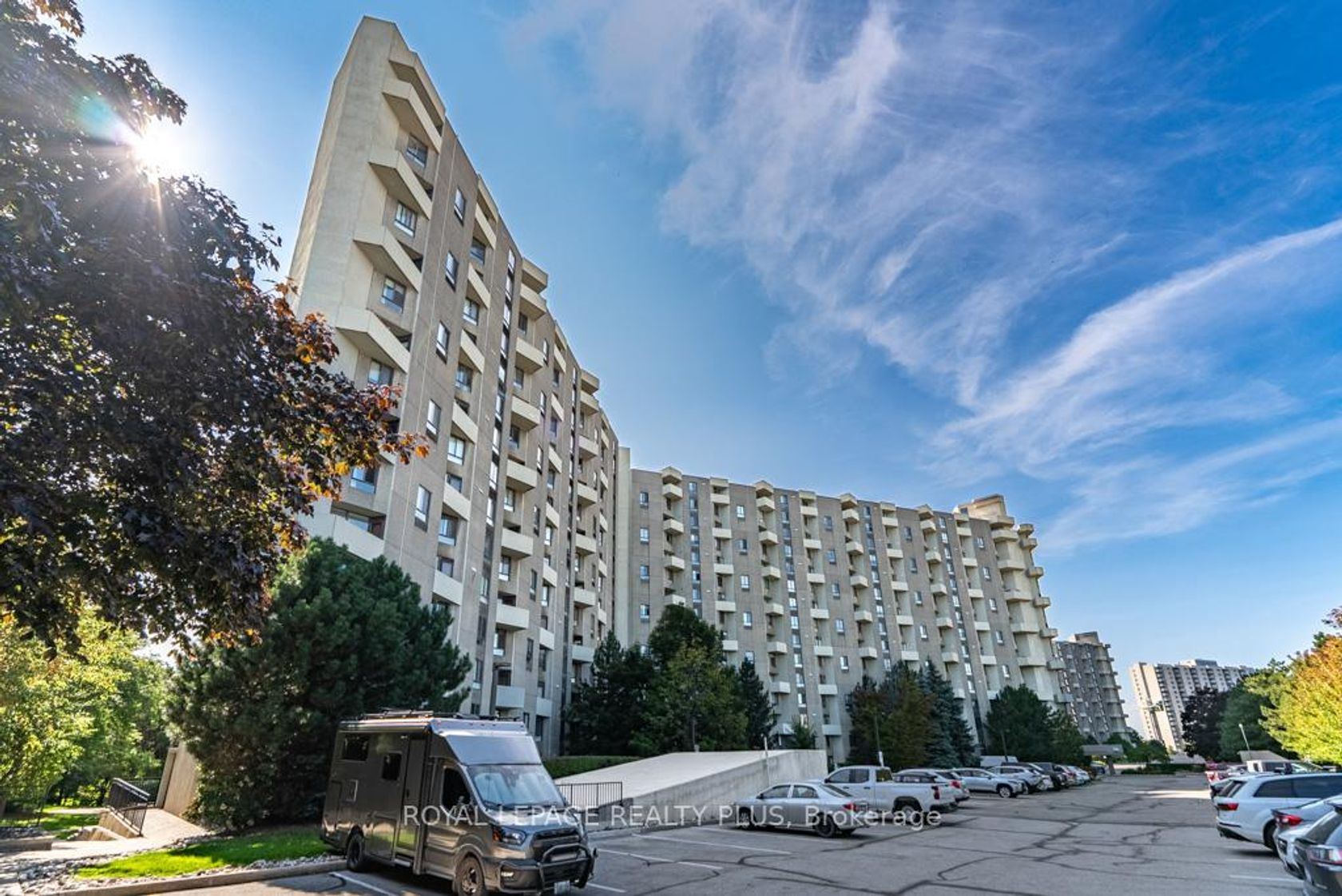 A22 - 284 Mill Road, Markland Wood, Toronto 