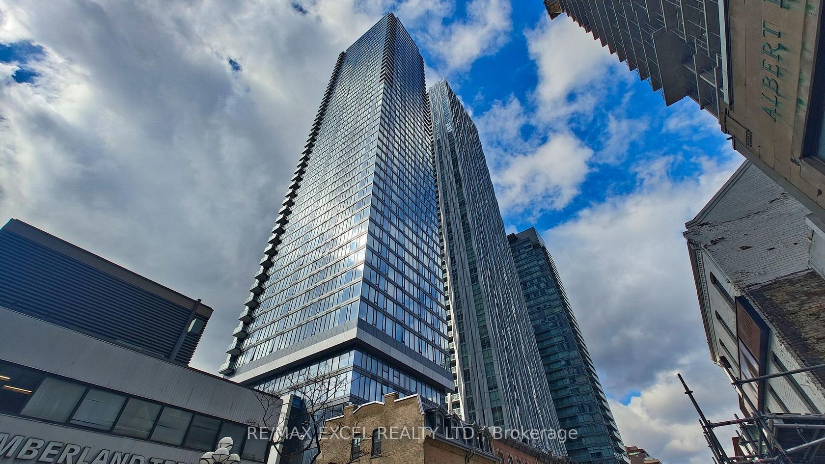 5007 - 8 Cumberland Street, Annex, Toronto 