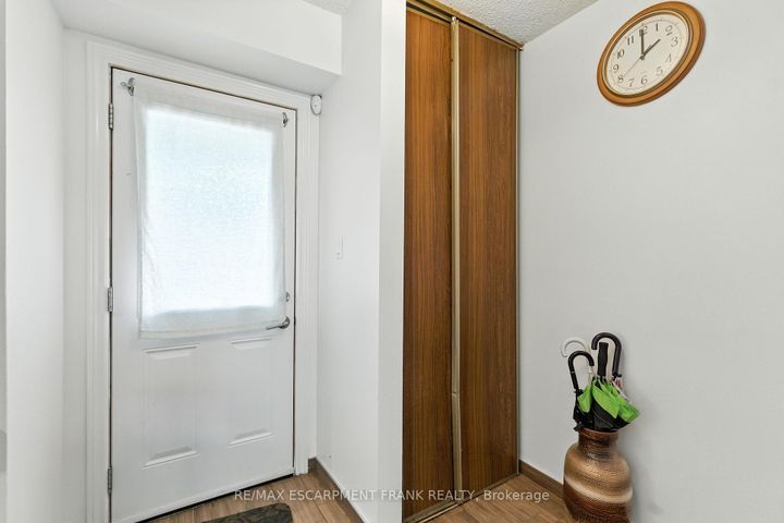 Photo 7 at 387 Franklin Road, Burkholme, Hamilton
