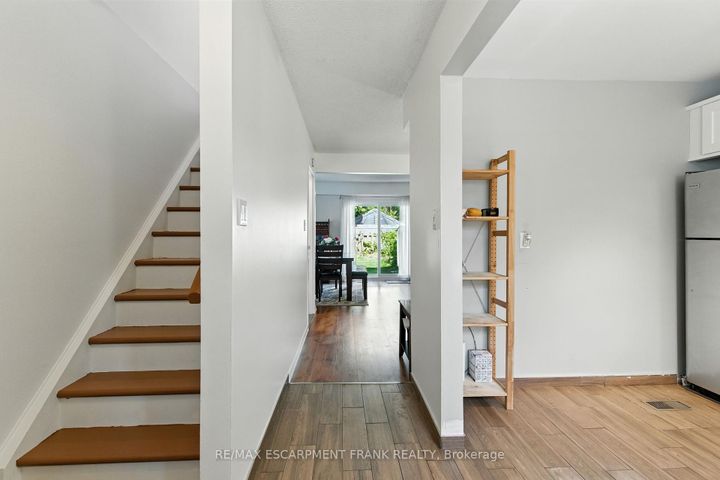 Photo 8 at 387 Franklin Road, Burkholme, Hamilton