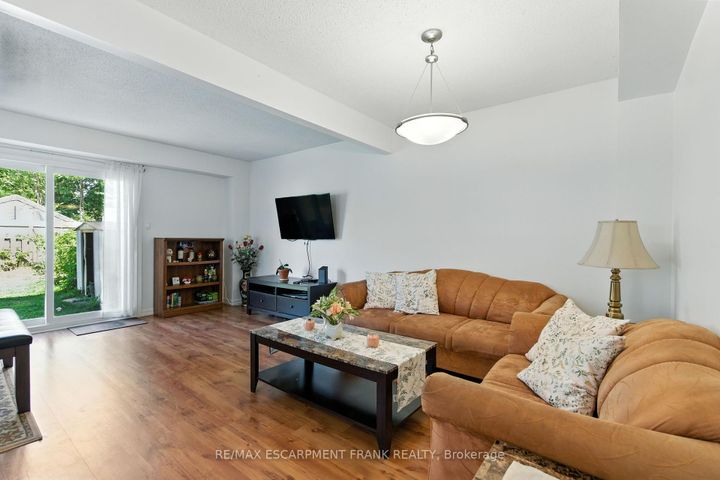 Photo 13 at 387 Franklin Road, Burkholme, Hamilton