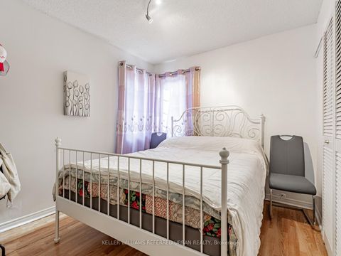 Photo 22 at 219 Touchstone Drive, Amesbury, Toronto