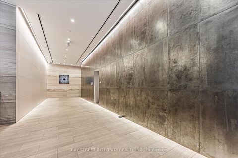 Photo 3 at 3807 - 7 Grenville Street, Bay Street Corridor, Toronto