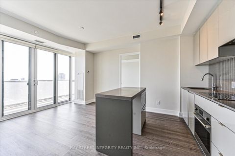 Photo 17 at 3807 - 7 Grenville Street, Bay Street Corridor, Toronto