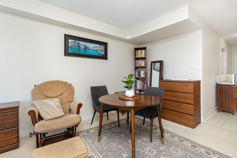 Photo 17 at 32 Grand Trunk Avenue, Patterson, Vaughan