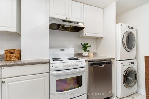 Photo 19 at 32 Grand Trunk Avenue, Patterson, Vaughan
