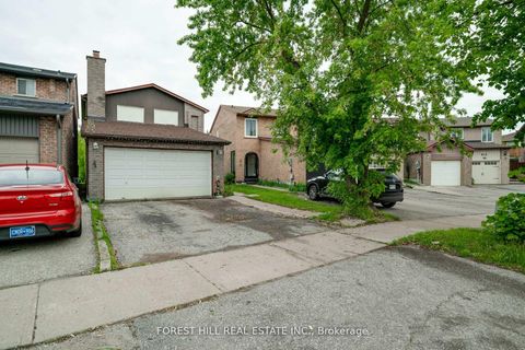 Photo 1 at 82 Hord Crescent, Lakeview Estates, Vaughan