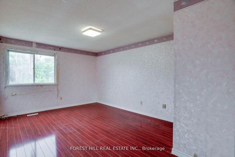 Photo 22 at 82 Hord Crescent, Lakeview Estates, Vaughan