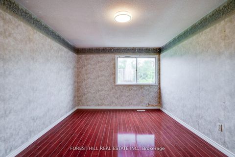 Photo 27 at 82 Hord Crescent, Lakeview Estates, Vaughan