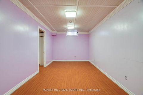 Photo 31 at 82 Hord Crescent, Lakeview Estates, Vaughan