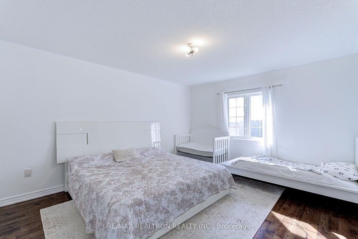Photo 16 at 88 Banbrooke Crescent, Summerhill Estates, Newmarket