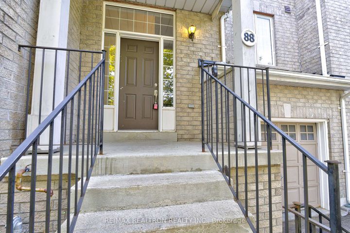 Photo 27 at 88 Banbrooke Crescent, Summerhill Estates, Newmarket