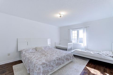 Photo 16 at 88 Banbrooke Crescent, Summerhill Estates, Newmarket