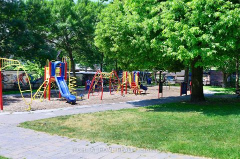 Photo 18 at 1995 Dundas Street W, Roncesvalles, Toronto