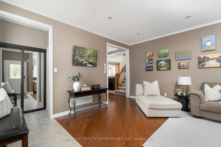 Photo 6 at 3941 Angus Walk, Churchill Meadows, Mississauga