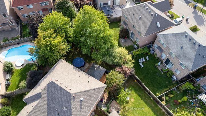 Photo 47 at 3941 Angus Walk, Churchill Meadows, Mississauga