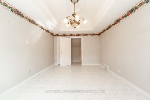 Photo 11 at 30 East Drive E, Smythe, Toronto