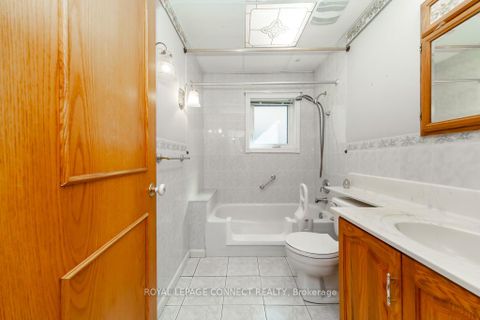 Photo 21 at 30 East Drive E, Smythe, Toronto