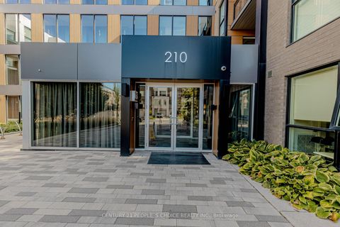 Photo 3 at 217 - 210 Sabina Drive, GO Glenorchy, Oakville