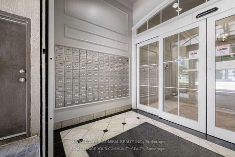 Photo 2 at 425 - 80 St Patrick Street, Chinatown, Toronto Photo 2 at 425 - 80 St Patrick Street, Chinatown, Toronto