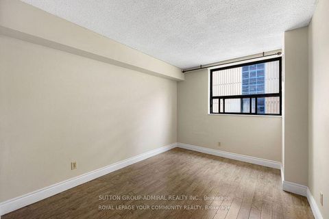 Photo 6 at 425 - 80 St Patrick Street, Chinatown, Toronto