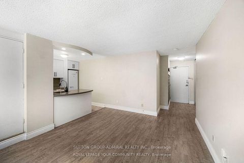 Photo 10 at 425 - 80 St Patrick Street, Chinatown, Toronto