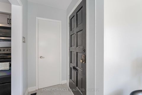 Photo 4 at 98 Nelson Street, Woburn, Toronto