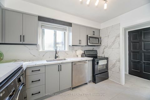 Photo 12 at 98 Nelson Street, Woburn, Toronto