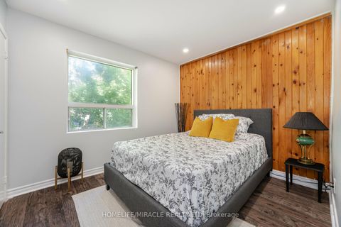 Photo 18 at 98 Nelson Street, Woburn, Toronto