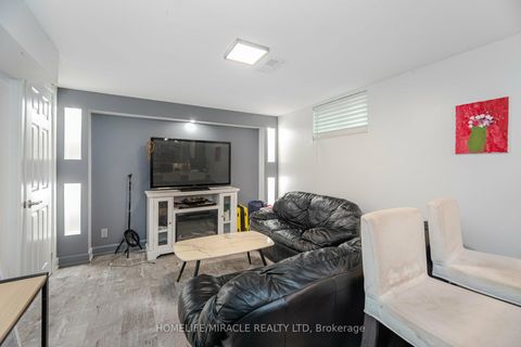 Photo 34 at 98 Nelson Street, Woburn, Toronto