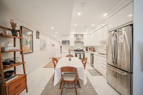 Photo 10 at 263 East Avenue, Rouge E10, Toronto