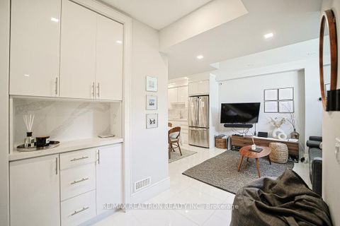 Photo 12 at 263 East Avenue, Rouge E10, Toronto