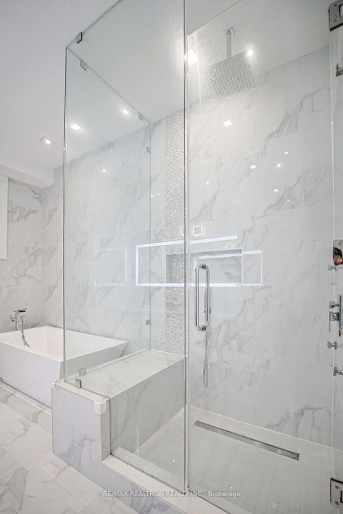Photo 16 at 263 East Avenue, Rouge E10, Toronto