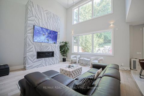 Photo 34 at 263 East Avenue, Rouge E10, Toronto