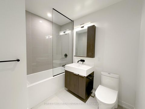 Photo 12 at 2408 - 127 Broadway Avenue, Mount Pleasant West, Toronto