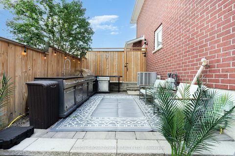 Photo 30 at 293 London Road, London, Newmarket