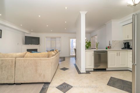 Photo 7 at 60 Forest Fountain Drive, Sonoma Heights, Vaughan
