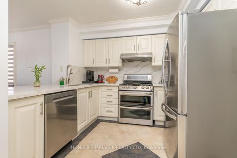 Photo 8 at 60 Forest Fountain Drive, Sonoma Heights, Vaughan