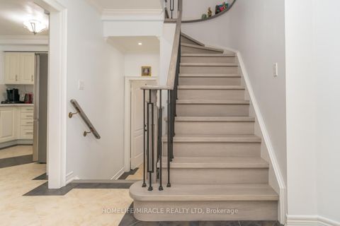 Photo 23 at 60 Forest Fountain Drive, Sonoma Heights, Vaughan