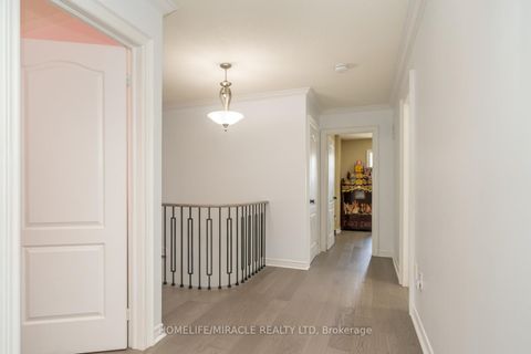 Photo 26 at 60 Forest Fountain Drive, Sonoma Heights, Vaughan