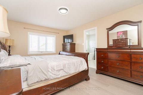 Photo 28 at 60 Forest Fountain Drive, Sonoma Heights, Vaughan