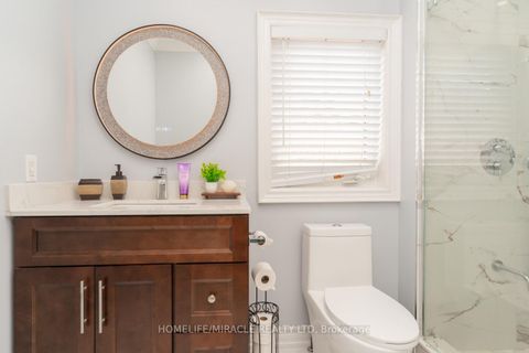 Photo 31 at 60 Forest Fountain Drive, Sonoma Heights, Vaughan