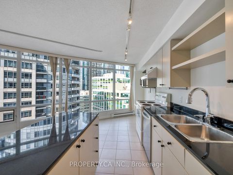 Photo 18 at 2110 - 361 Front Street W, Waterfront Communities C1, Toronto