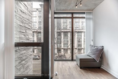 Photo 12 at 301 - 15 Beverley Street, Chinatown, Toronto Photo 12 at 301 - 15 Beverley Street, Chinatown, Toronto