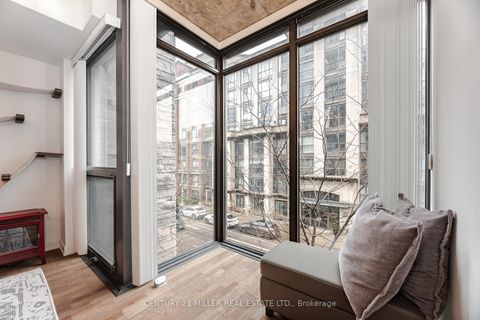 Photo 13 at 301 - 15 Beverley Street, Chinatown, Toronto Photo 13 at 301 - 15 Beverley Street, Chinatown, Toronto