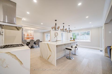 Photo 8 at 352 Kennedy Street W, Aurora Heights, Aurora